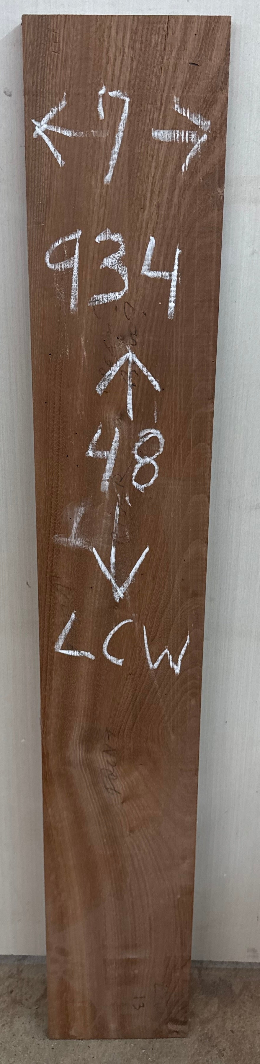 Board 0934: 3 ft Sapele No bark