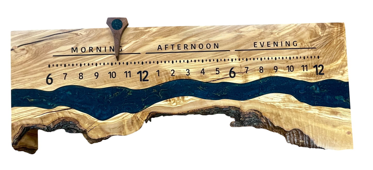 Aurelio: 3-foot Olivewood / Resin