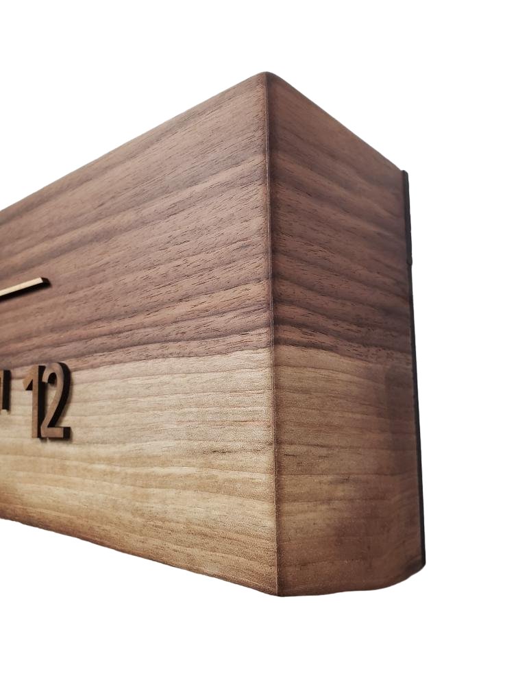Beta:3 - foot Walnut/Maple - Linear Clockworks