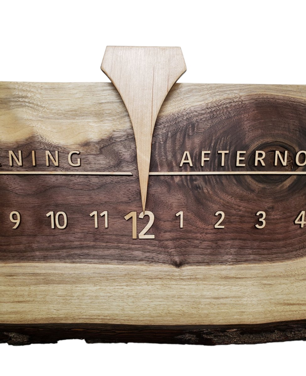 Breve:3 - foot Walnut/Maple - Linear Clockworks