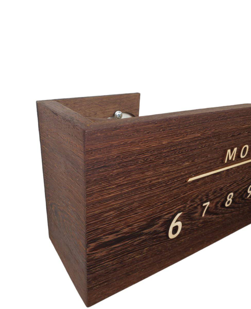 Glimmer: 3 - foot Wenge/Maple - Linear Clockworks