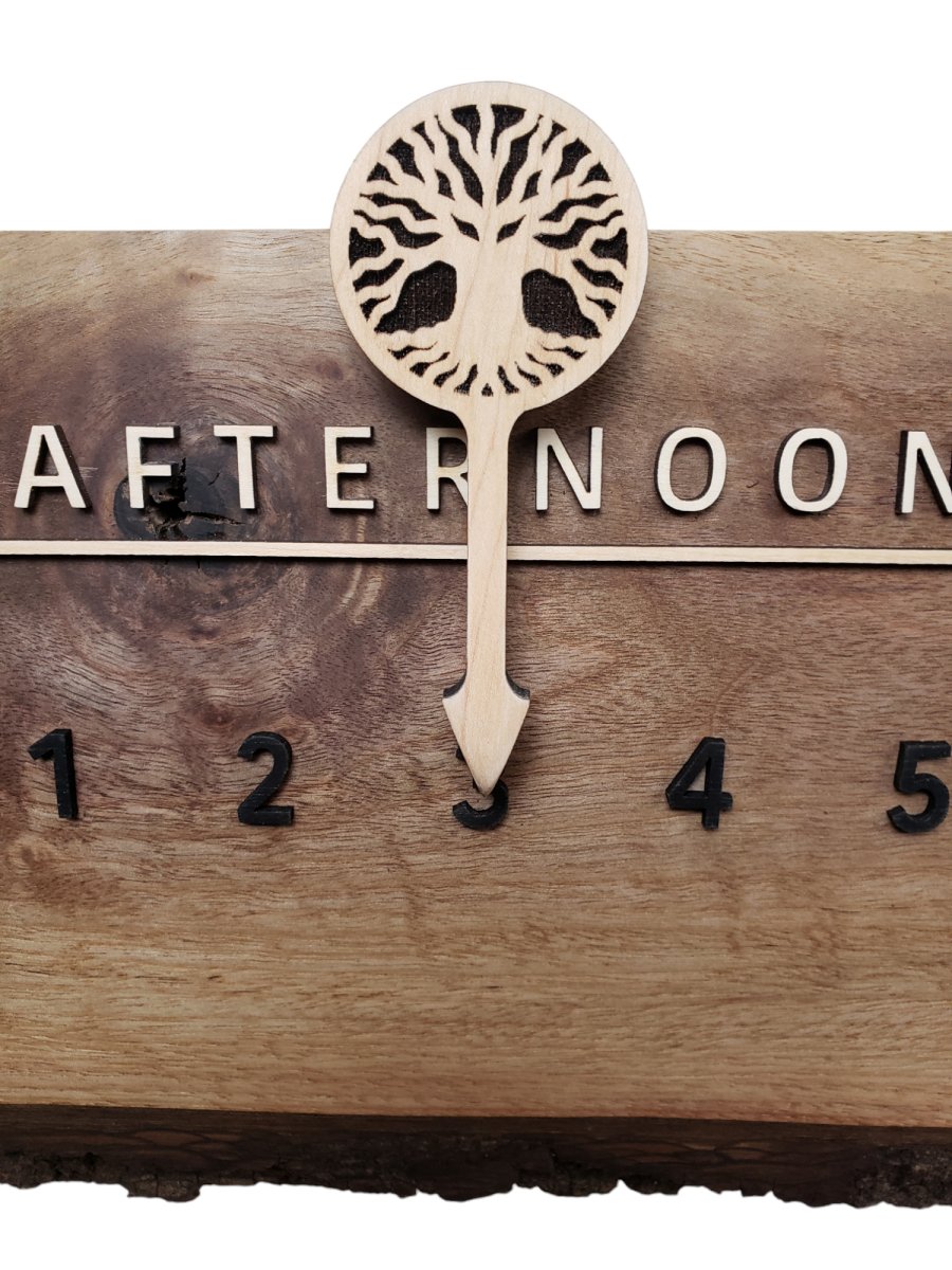 Ivy:3 - foot Walnut/Maple - Linear Clockworks