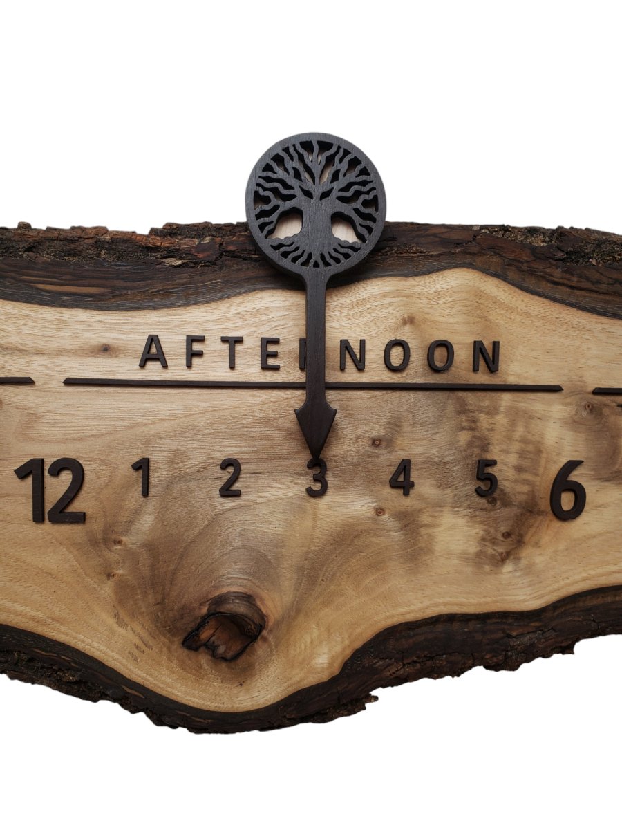 Lace:3 - foot Walnut/Walnut - Linear Clockworks