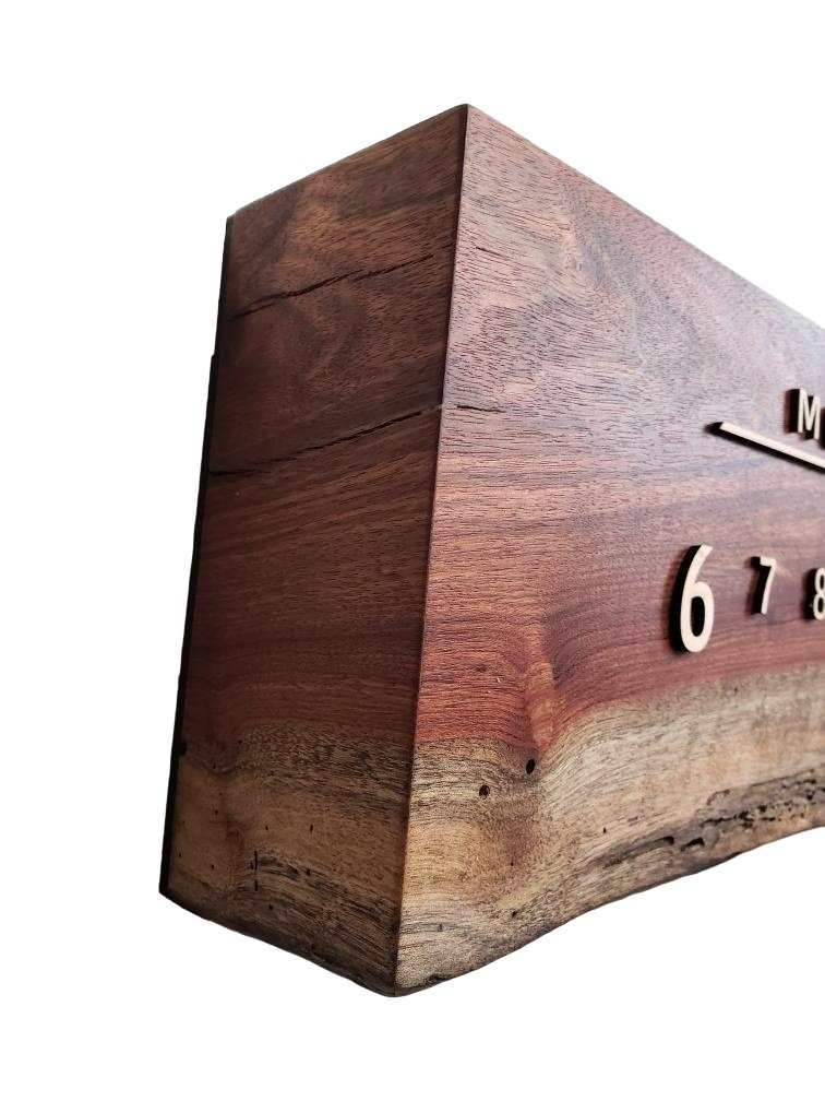 Merida: 3 - foot Chechen/Maple - Linear Clockworks