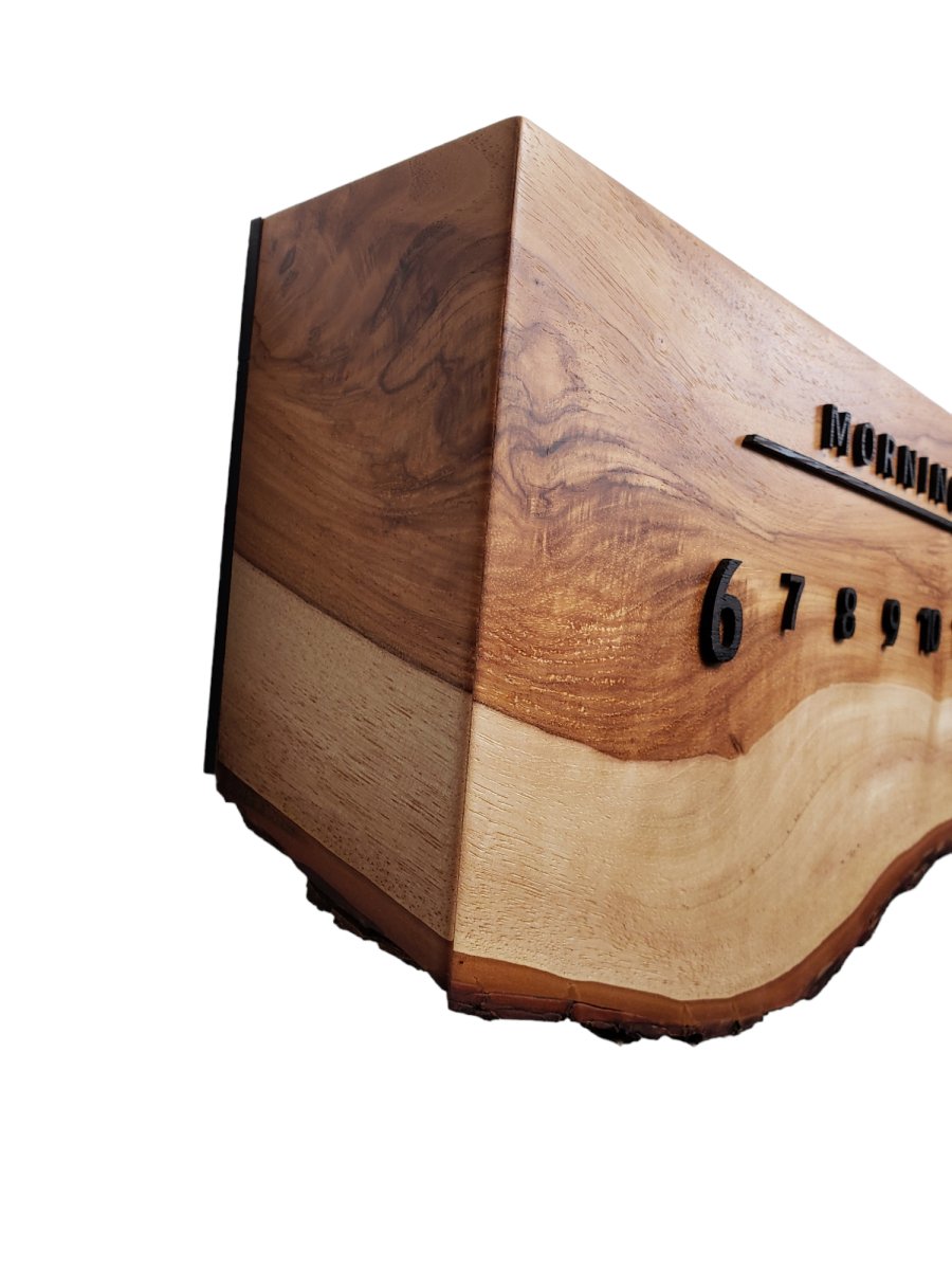 Polaris:3 - foot Maple/Wenge - Linear Clockworks