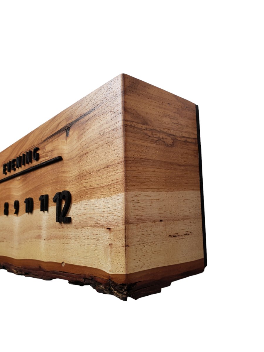 Polaris:3 - foot Maple/Wenge - Linear Clockworks