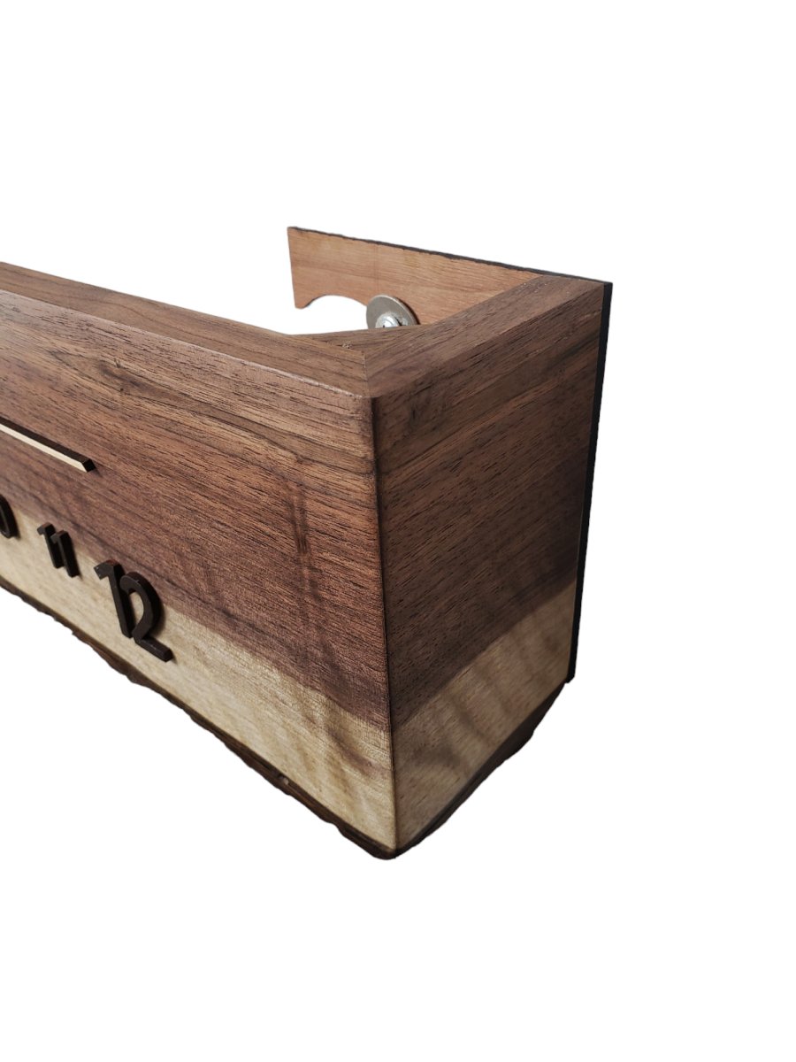 Sesame:3 - foot Walnut/Maple - Linear Clockworks