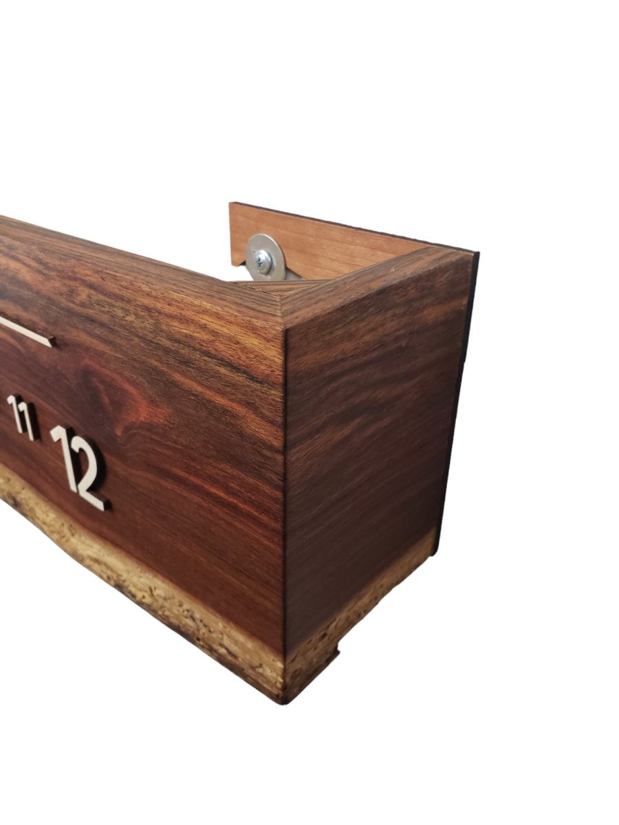 Stromboli:3 - foot Chechen/Maple - Linear Clockworks