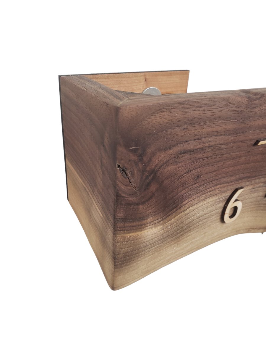 Thorn:3 - foot Walnut/Maple - Linear Clockworks
