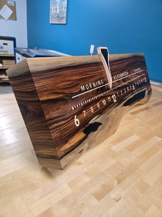 Alvaro: Bolivian Rosewood / Resin-1107