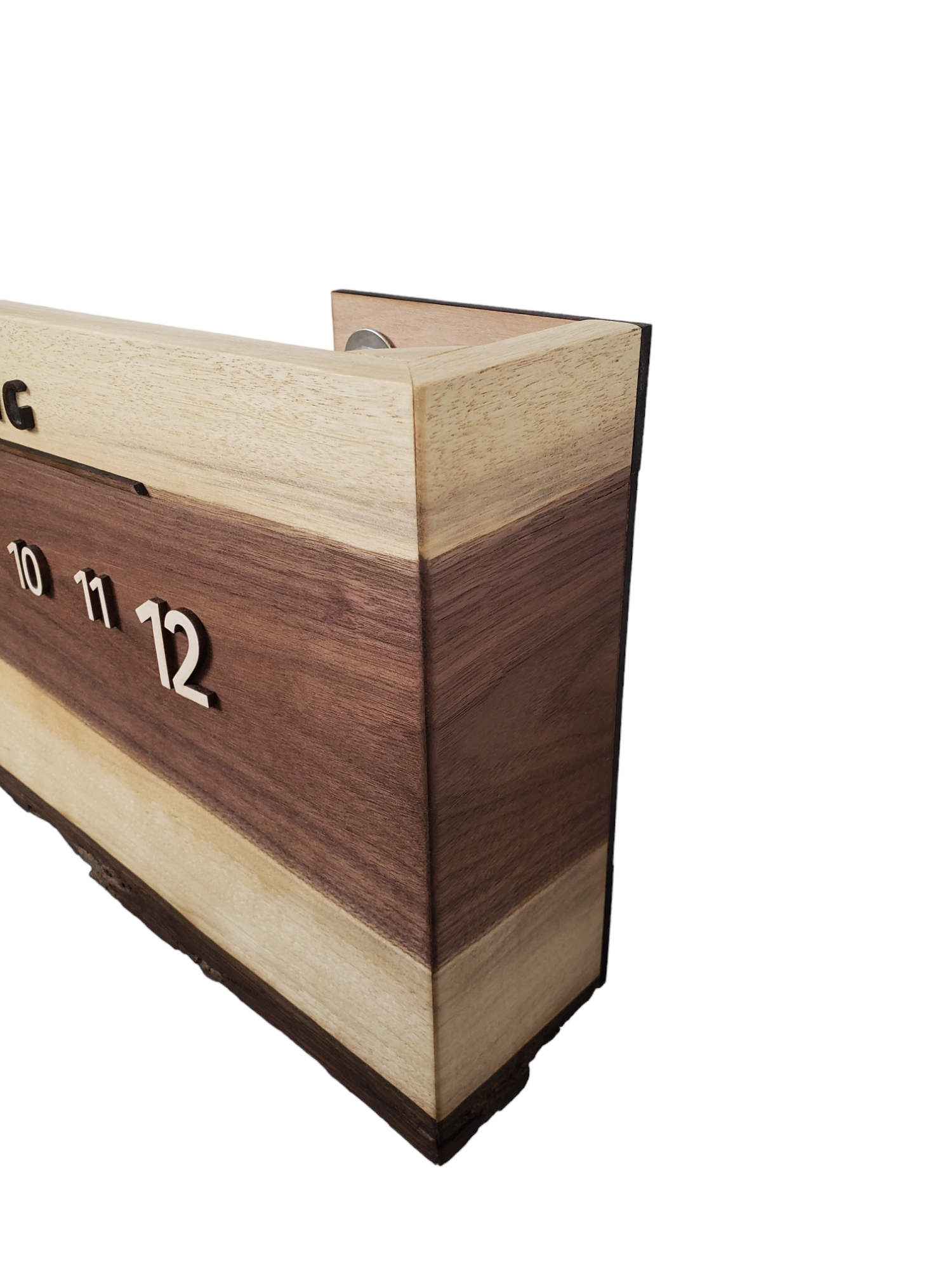 Magellan:3-foot Walnut/Maple - Linear Clockworks
