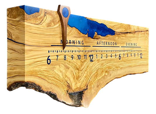 Lucia: 3-foot Olivewood / Resin