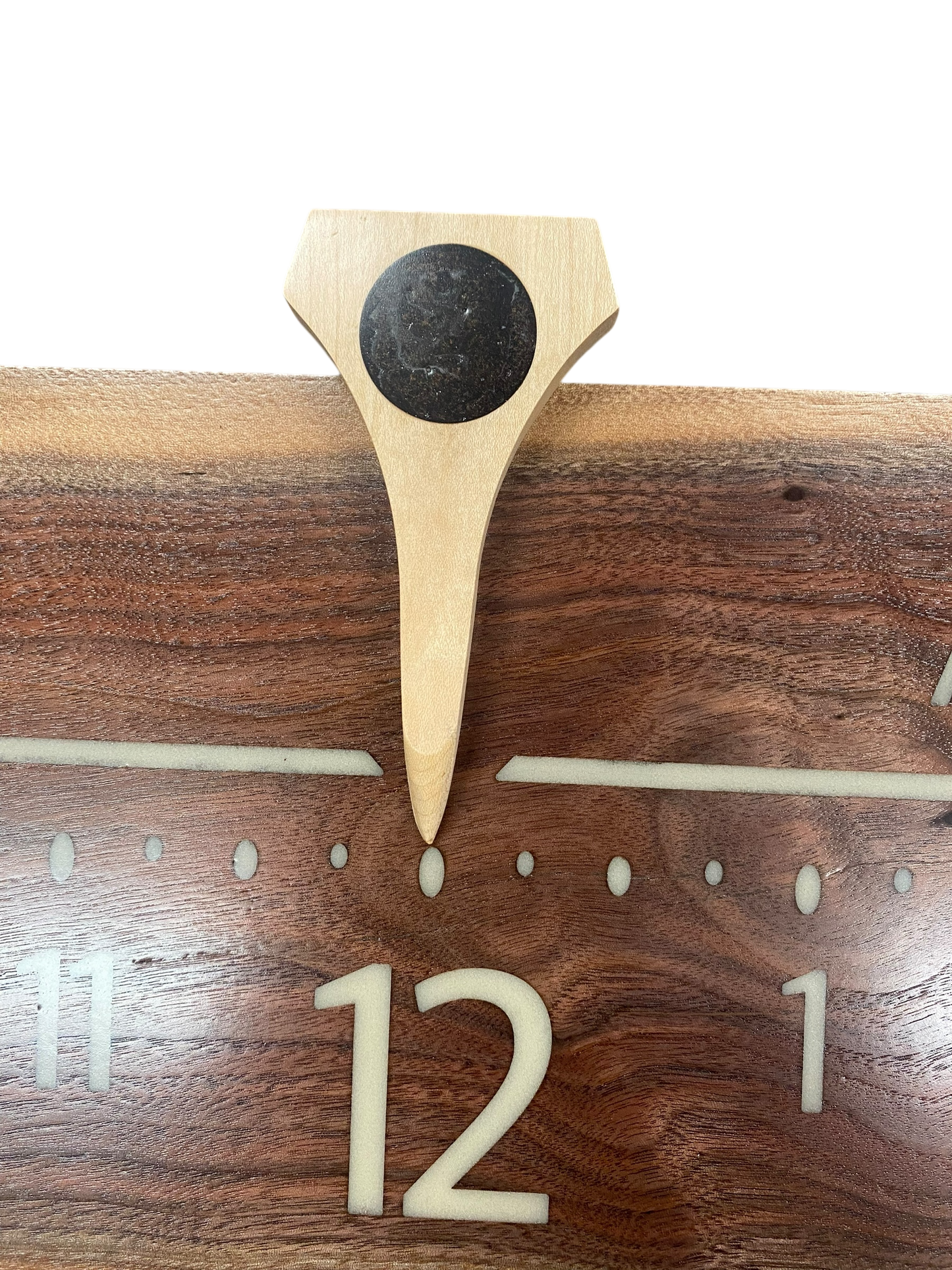 Brody: 5-foot Walnut/resin