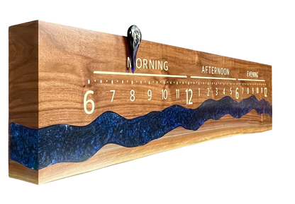 Dirk: 5 Ft Walnut natural Edge
