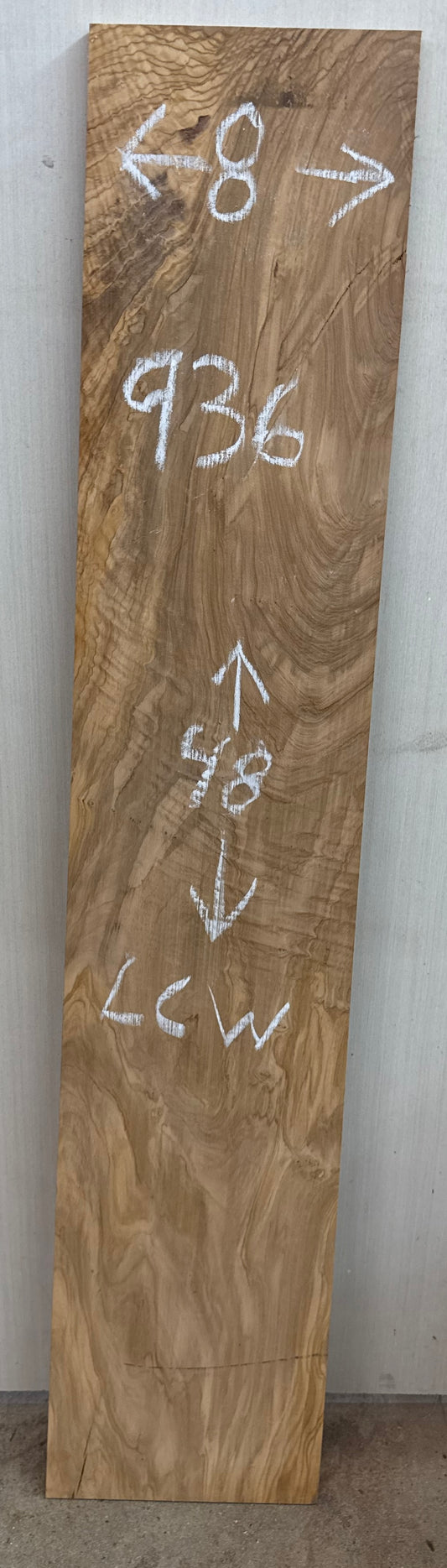 Board 0936: 3 ft Olivewood no bark