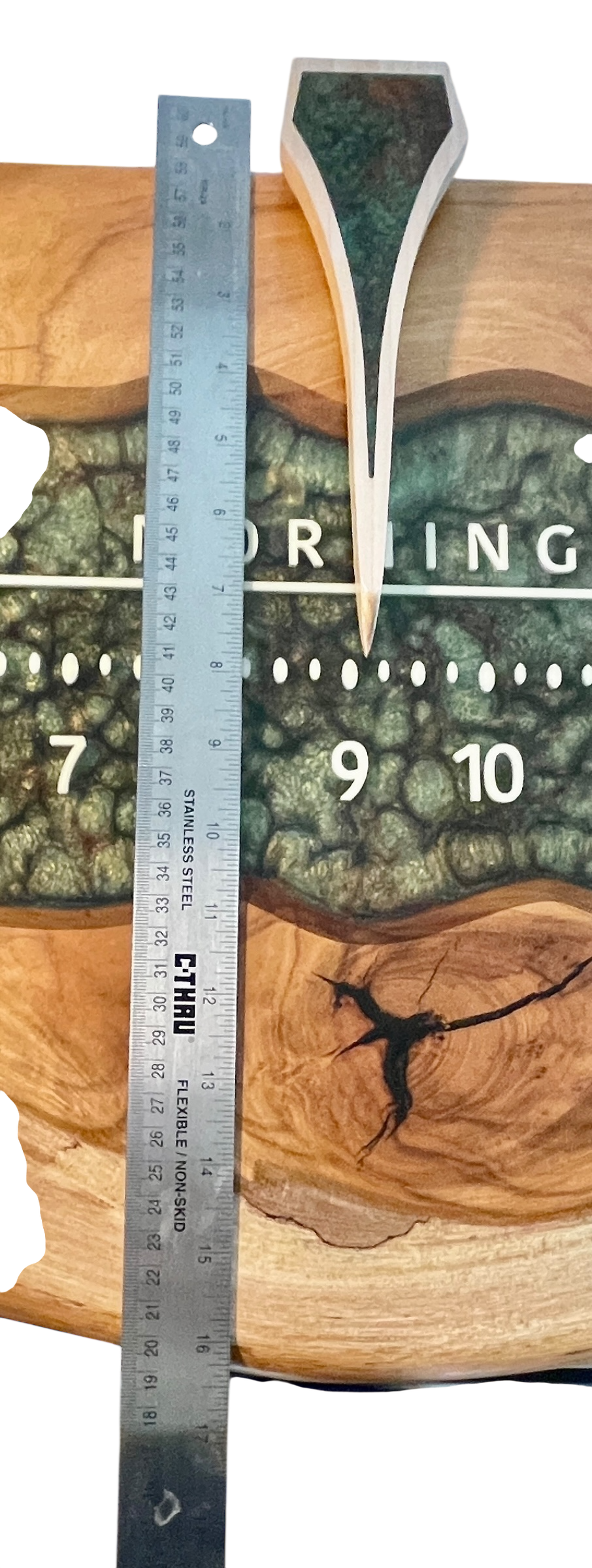 Jesse : 3-foot Pecan Through River