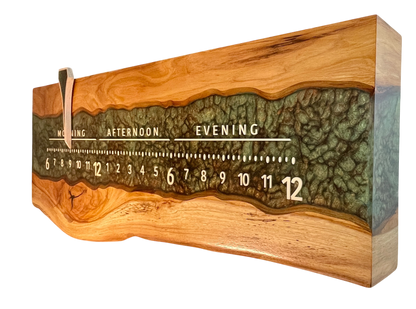 Jesse : 3-foot Pecan Through River