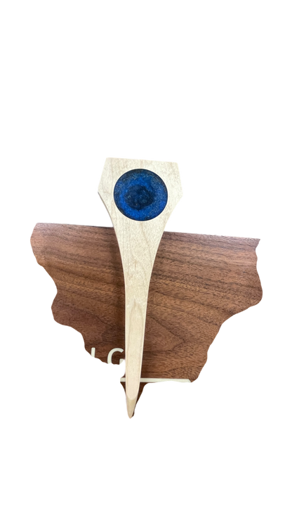 Katie: 3-foot walnut / surface river