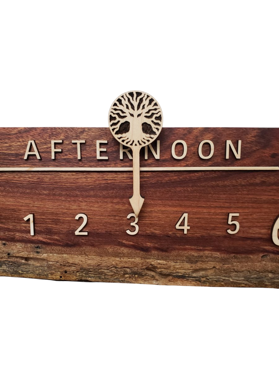 Amelia:3 - foot Chechen/Maple - Linear Clockworks