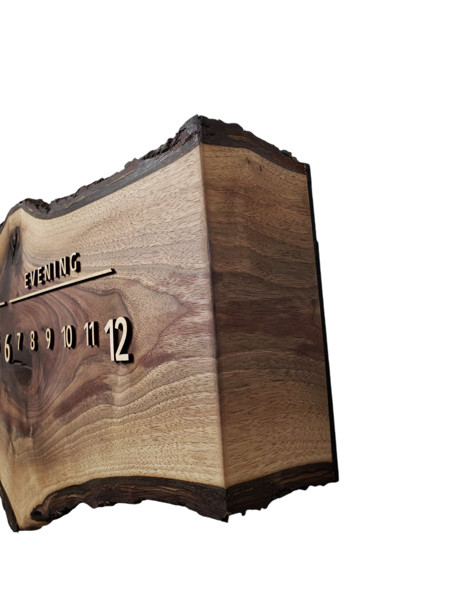 Leonardo:3 - foot Walnut/Maplen9 - Linear Clockworks