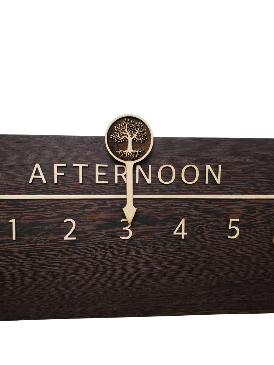 Kalamata:5 - foot Wenge/Maple - Linear Clockworks