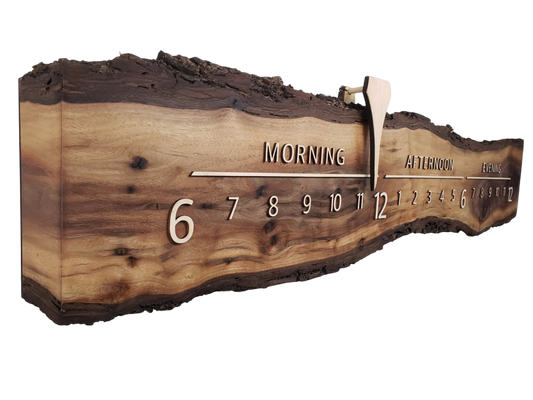 Meteor:5 - foot Walnut/Maple - Linear Clockworks