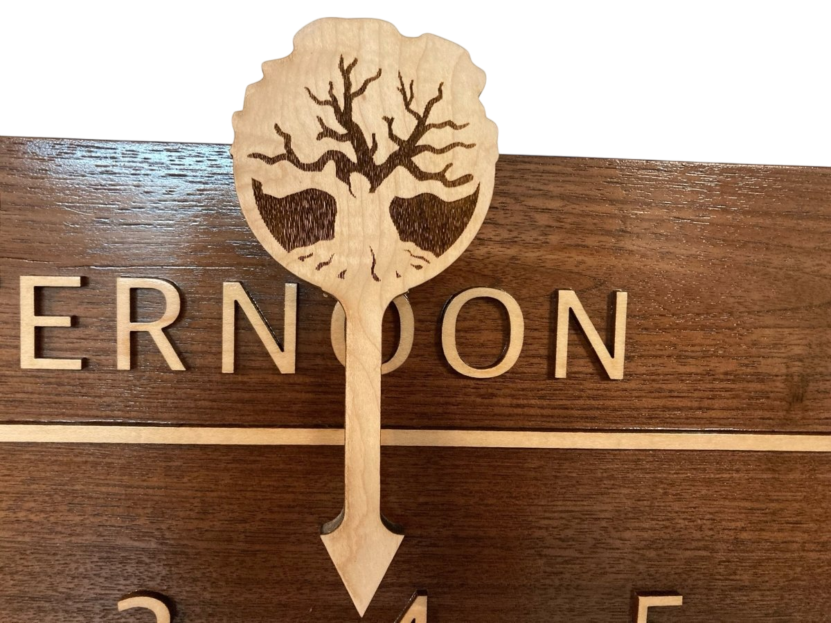 Saige: 5 - foot Walnut/Maple - Linear Clockworks