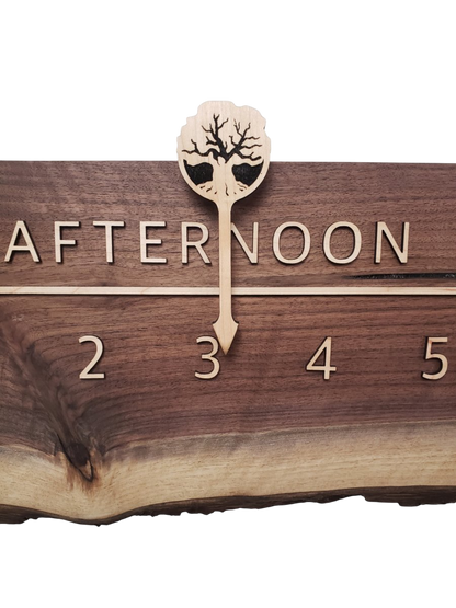 Stella:5 - foot Walnut/Maple - Linear Clockworks
