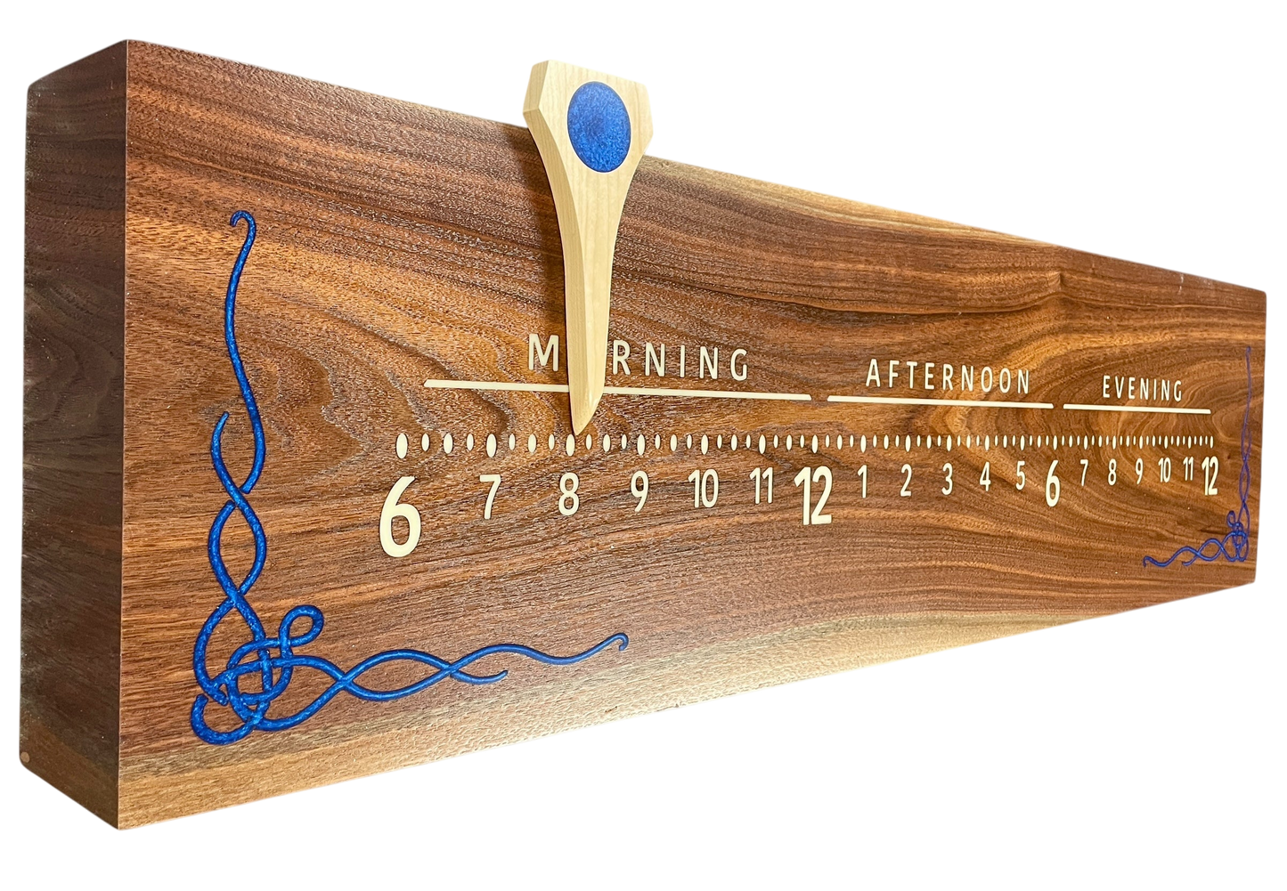 Buddy: 3-foot walnut / Resin