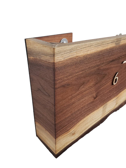 Spotty:7 - ft Walnut/Maple - Linear Clockworks