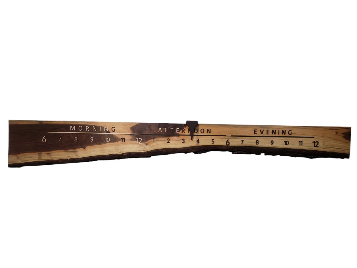 Spotty:7 - ft Walnut/Maple - Linear Clockworks